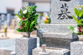 【帰省したら】年末のお掃除と合わせた仏壇・お墓のお手入れ