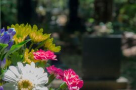 【冬の法要に備える】喪中・忌中を知って家族で安心する準備