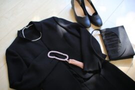大分で葬儀の服装に迷ったら｜遺族・参列者が安心できる服装マナーと地域事情を解説